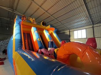 Şişme Kaydıraklı Oyun Parkı Angry Birds