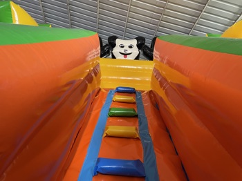 Şişme Kaydıraklı Oyun Parkı