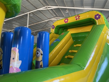 Kaykaylı Şişme Oyun Parkı