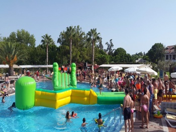 Şişme Havuz Oyunu Tırtıl 