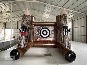 Şişme Balta Atma Oyunu