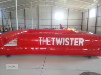 Şişme Twister Oyunu 