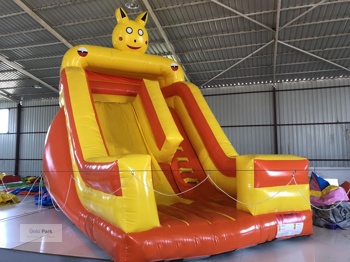 Şişme Kaydırak Pikaçu