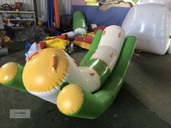 Şişme Su Tahterevallisi 