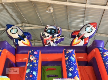 Şişme Oyun Parkı Robot-2