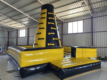 Şişme Tırmanma Piramidi